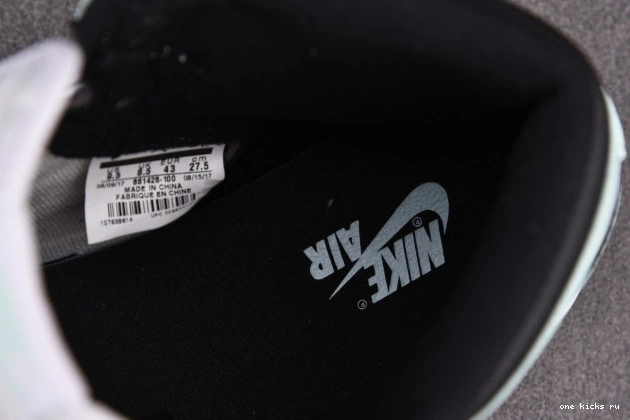 Cheap 861428-100 High Jordan Igloo 1 Retro 0810